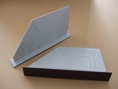 Separatore in plastica con sotto magnete