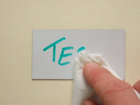 Etichetta magnetica scrivibile e cancellabile
