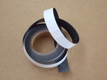 Etichetta magnetica scrivibile e cancellabile