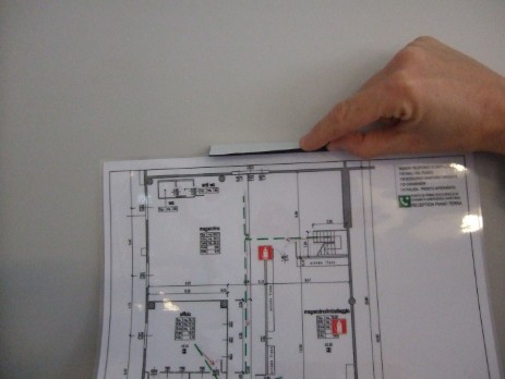 Pinza magnetica per fissaggio 