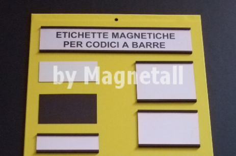 Etichette magnetiche tipo C complete di cartoncino e PVC