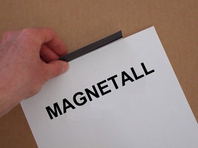 Pinza magnetica per fissaggio 