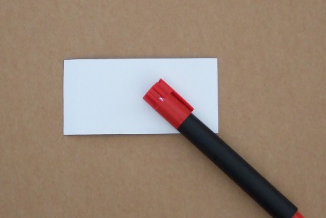 Etichetta magnetica scrivibile e cancellabile